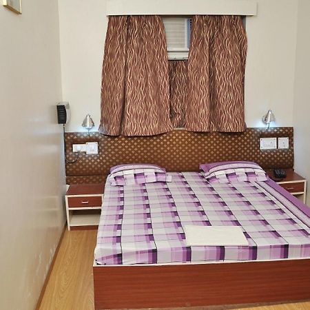 Hotel Savoy - Since 1951 Jaipur Buitenkant foto