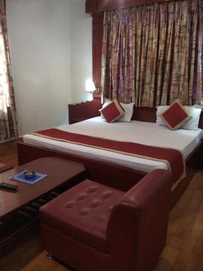 Hotel Savoy - Since 1951 Jaipur Buitenkant foto